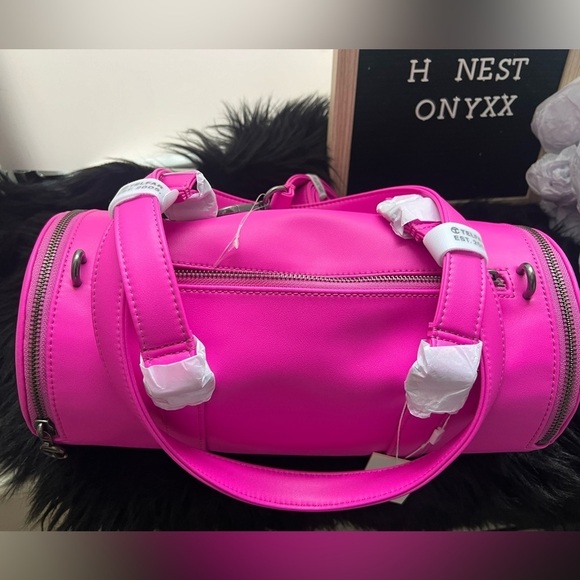 Medium azalea Telfar duffle - Picture 13 of 15